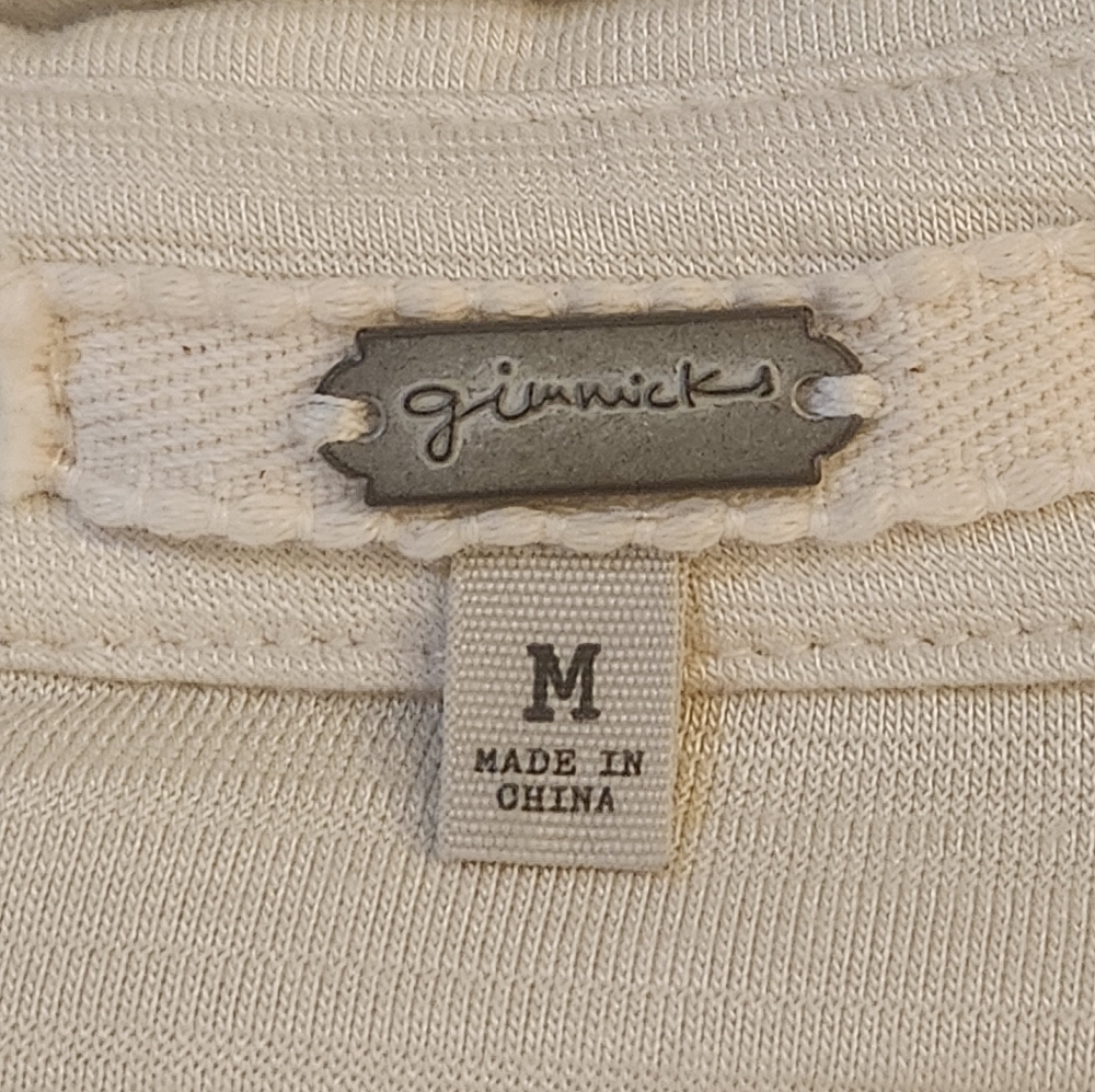 Gimmicks by BKE Cream Mesh Embroidered Shirt Medium (8036) - Picture 5 of 7